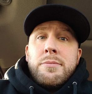 Meet your Posher, Nicholas